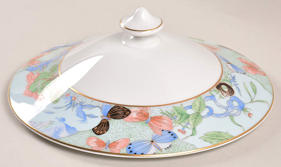 Romantique (White Backgd) Lid for Tureen by Haviland-1