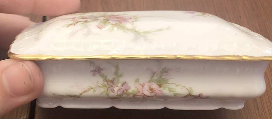 Rosalinde (France, Gold Trim) 4" Rectangular Box & Lid by Haviland-1