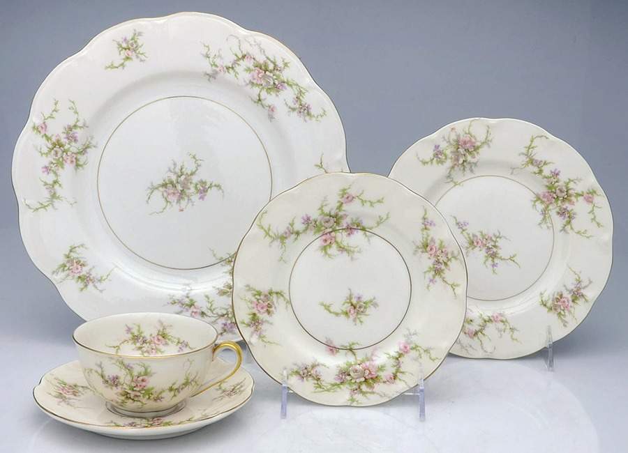 Rosalinde (New York) 40 Piece Estate Set by Haviland-1