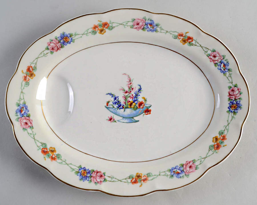 Royale (New York) 11" Oval Serving Platter by Haviland-1