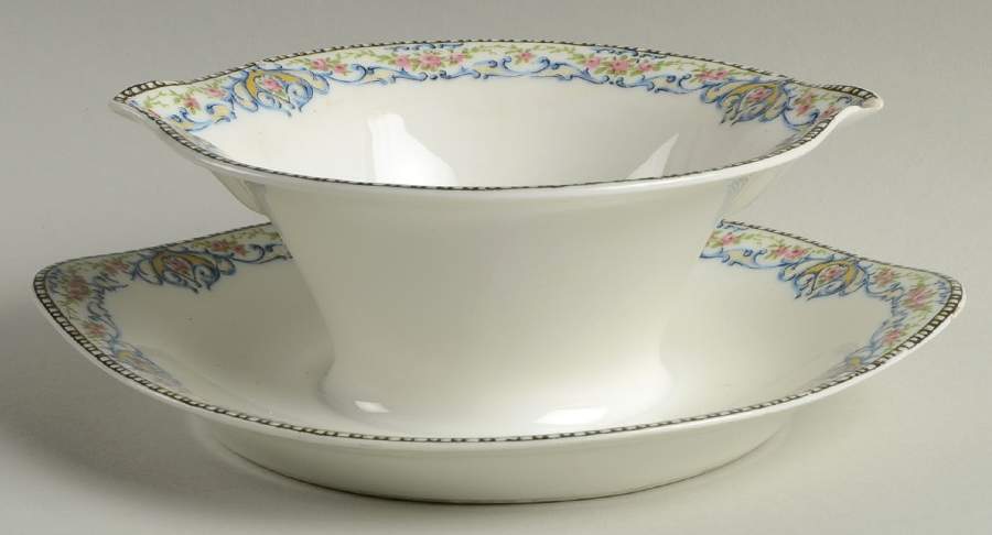 Rumania Gravy Boat with Attached Underplate by Haviland-1