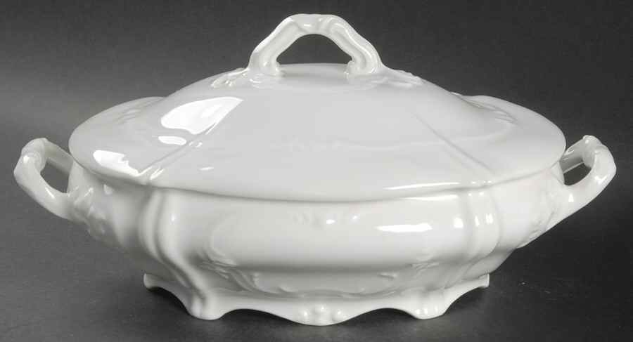 Saint Cloud Oval Covered Vegetable by Haviland-1