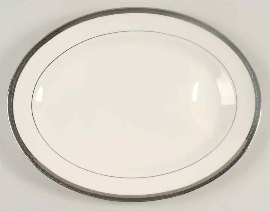 Sanford 14" Oval Serving Platter by Haviland-1