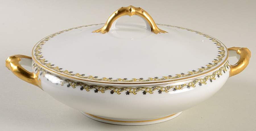 Schleiger 101 Round Covered Vegetable by Haviland-1
