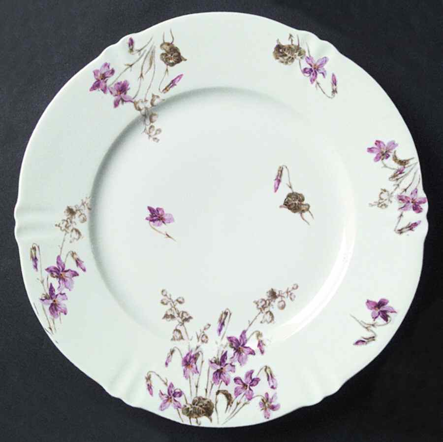 Schleiger 1013 Dinner Plate by Haviland-1