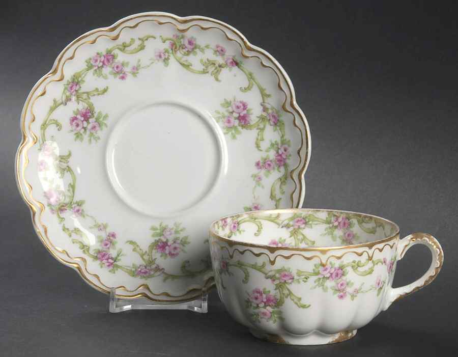 Schleiger 1045a Flat Cup & Saucer Set by Haviland-1