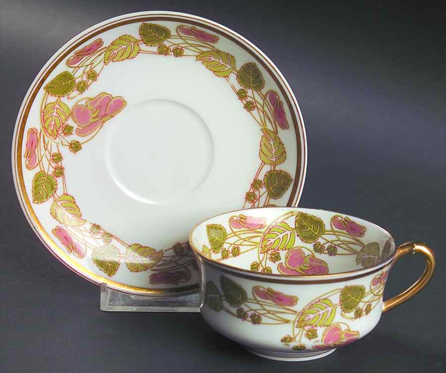 Schleiger 106 Flat Cup & Saucer Set by Haviland-1