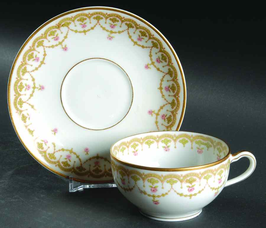 Schleiger 1069 Flat Cup & Saucer Set by Haviland-1