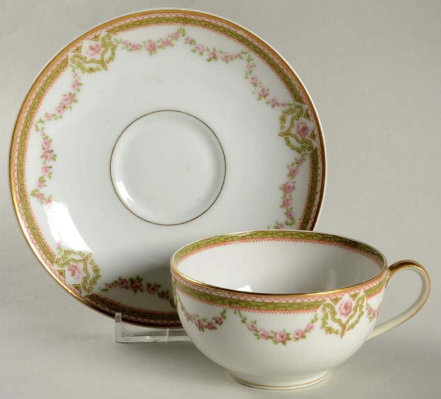 Schleiger 1073A Flat Cup & Saucer Set by Haviland-1