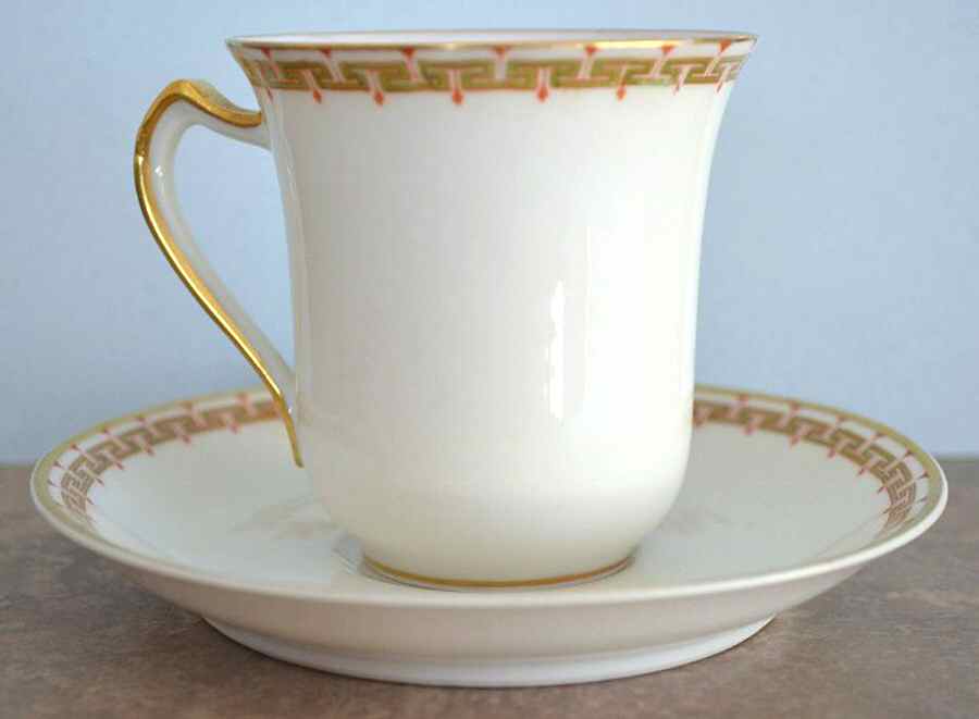 Schleiger 107b Flat Demitasse Cup & Saucer Set by Haviland-1