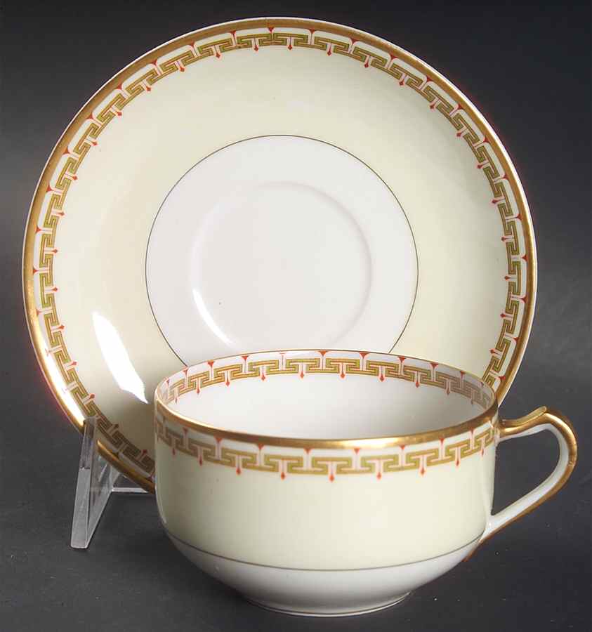 Schleiger 107c Flat Cup & Saucer Set by Haviland-1