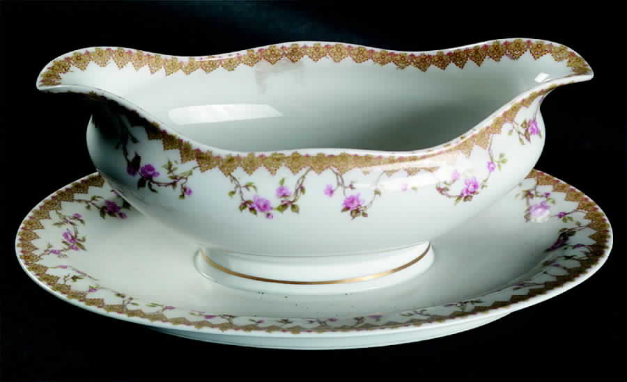 Schleiger 111B Gravy Boat with Attached Underplate by Haviland-1