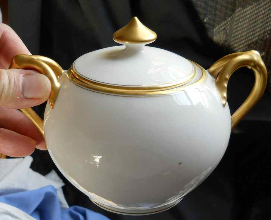 Schleiger 1125 Sugar Bowl & Lid by Haviland-1