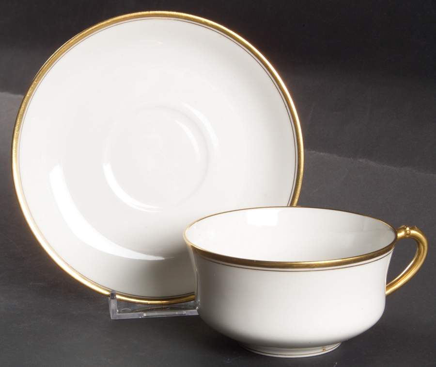 Schleiger 1125 Flat Cup & Saucer Set by Haviland-1