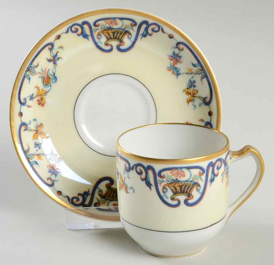 Schleiger 114b Flat Demitasse Cup & Saucer Set by Haviland-1