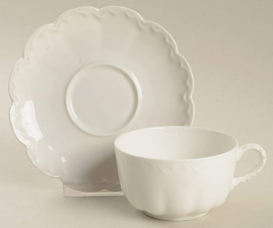 Schleiger 121 Flat Cup & Saucer Set by Haviland-1