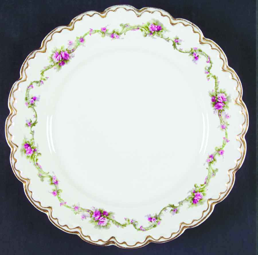 Schleiger 1247 Dinner Plate by Haviland-1