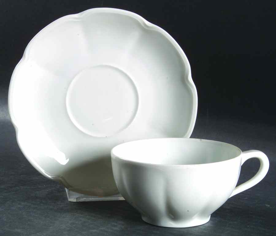 Schleiger 125 Oversized Cup & Saucer Set by Haviland-1