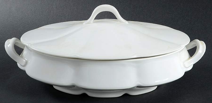 Schleiger 125 Oval Covered Vegetable by Haviland-1