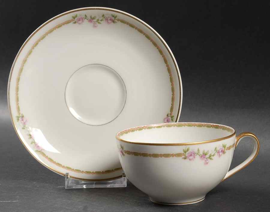 Schleiger 1264 Flat Cup & Saucer Set by Haviland-1