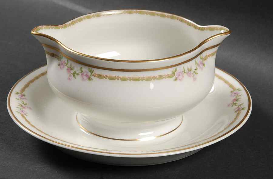 Schleiger 1264 Gravy Boat with Attached Underplate by Haviland-1