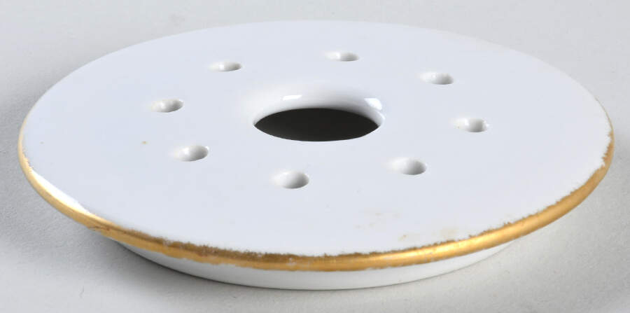 Schleiger 128 Strainer for Round Butter by Haviland-1