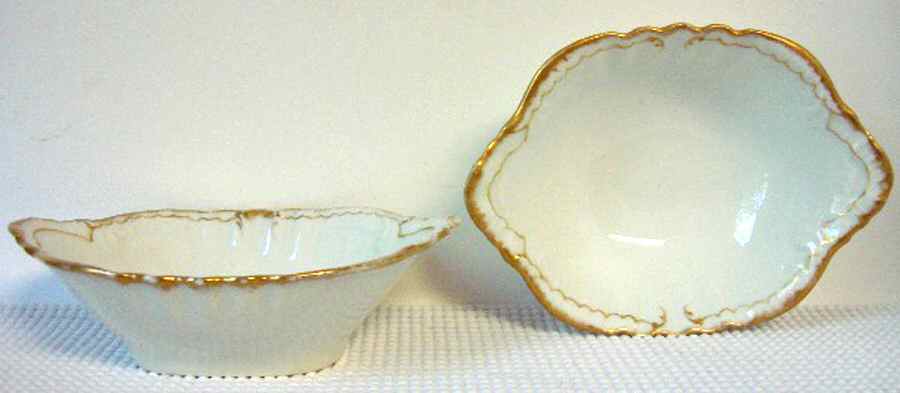 Schleiger 133 Olive Dish by Haviland-1