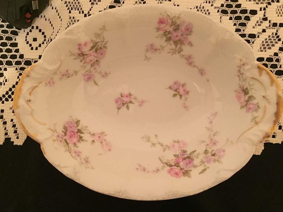 Schleiger 137G 9" Oval Vegetable Bowl by Haviland-1