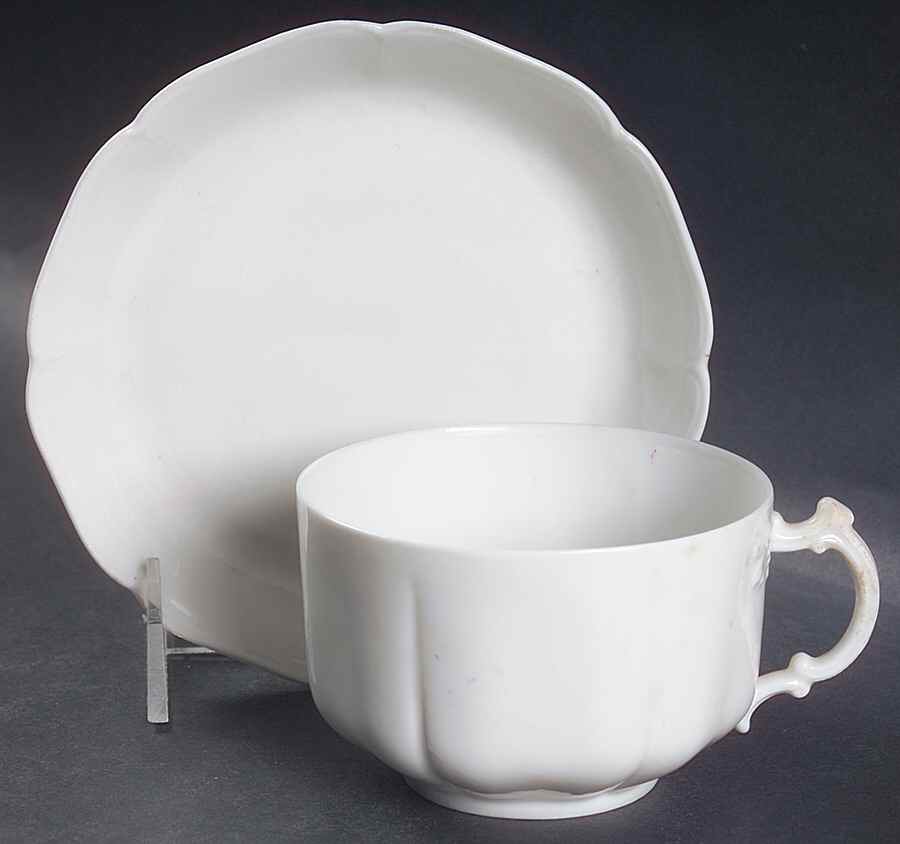 Schleiger 14 Flat Cup & Saucer Set by Haviland-1