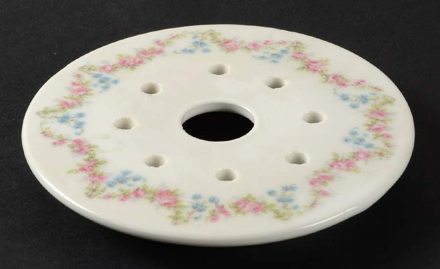 Schleiger 140 Strainer for Round Butter by Haviland-1