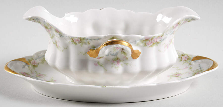 Schleiger 142 Gravy Boat with Attached Underplate by Haviland-1