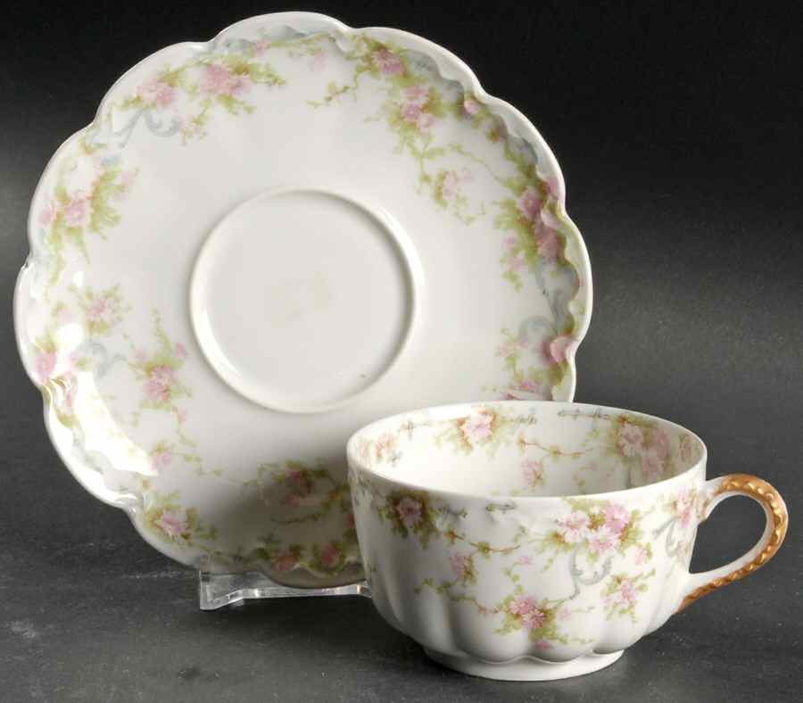 Schleiger 142 Flat Cup & Saucer Set by Haviland-1