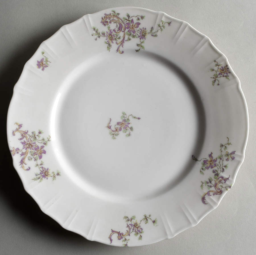 Schleiger 143e Dinner Plate by Haviland-1
