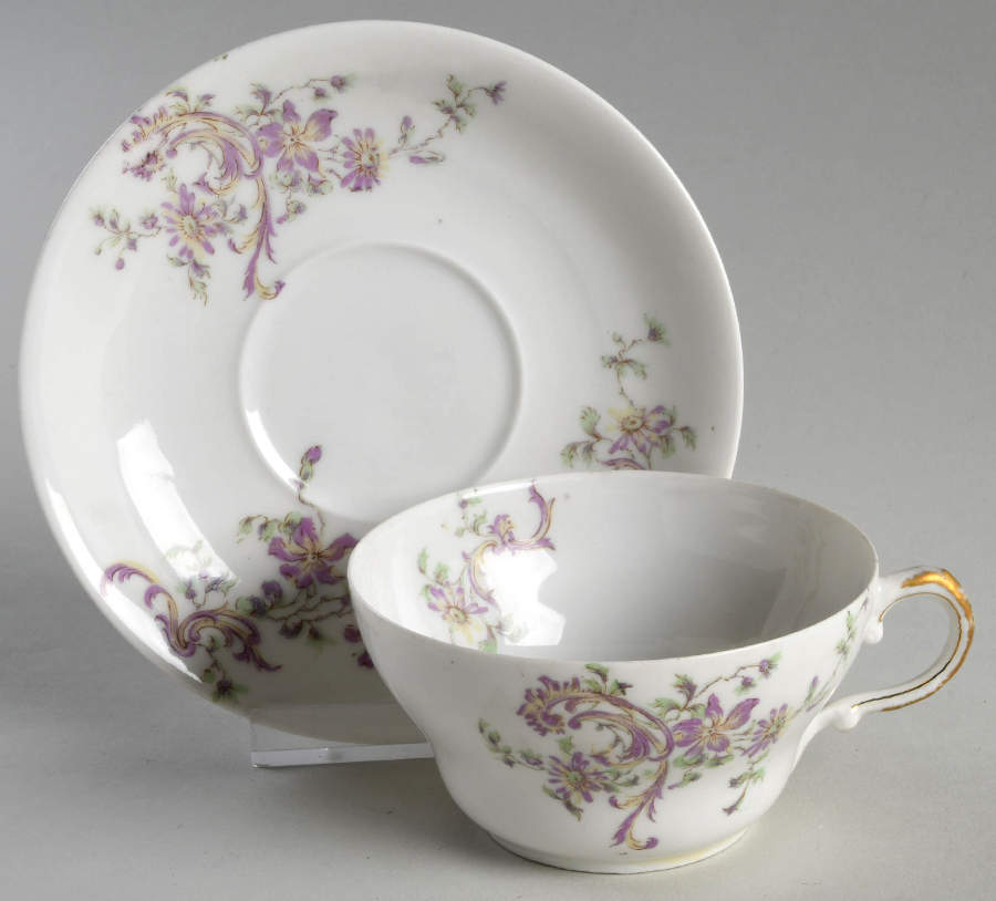 Schleiger 143e Flat Cup & Saucer Set by Haviland-1