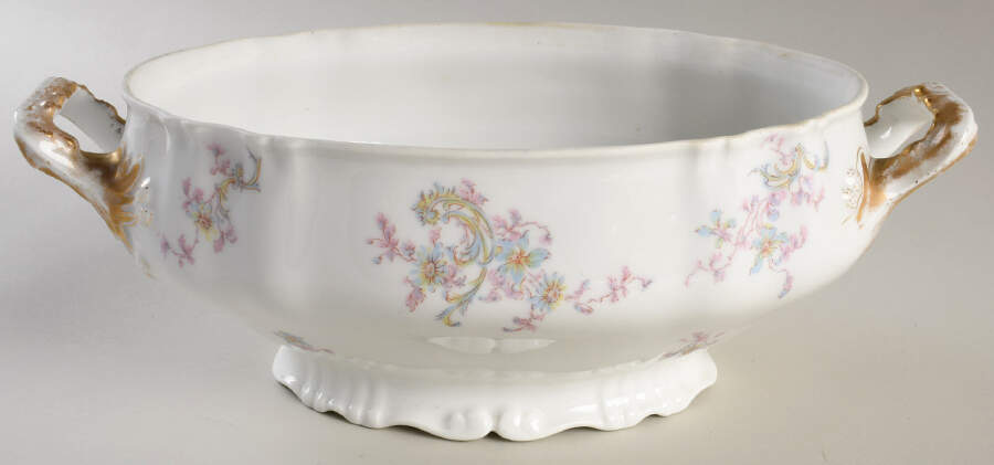 Schleiger 143i Oval Tureen No Lid by Haviland-1