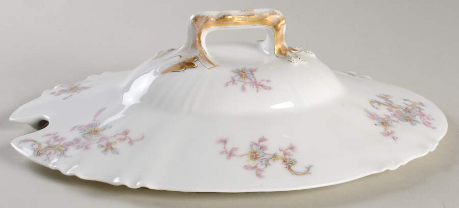 Schleiger 143i Lid for Oval Tureen by Haviland-1