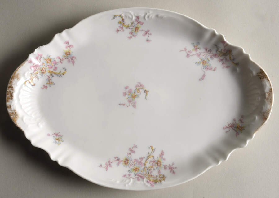 Schleiger 143i 11" Oval Serving Platter by Haviland-1