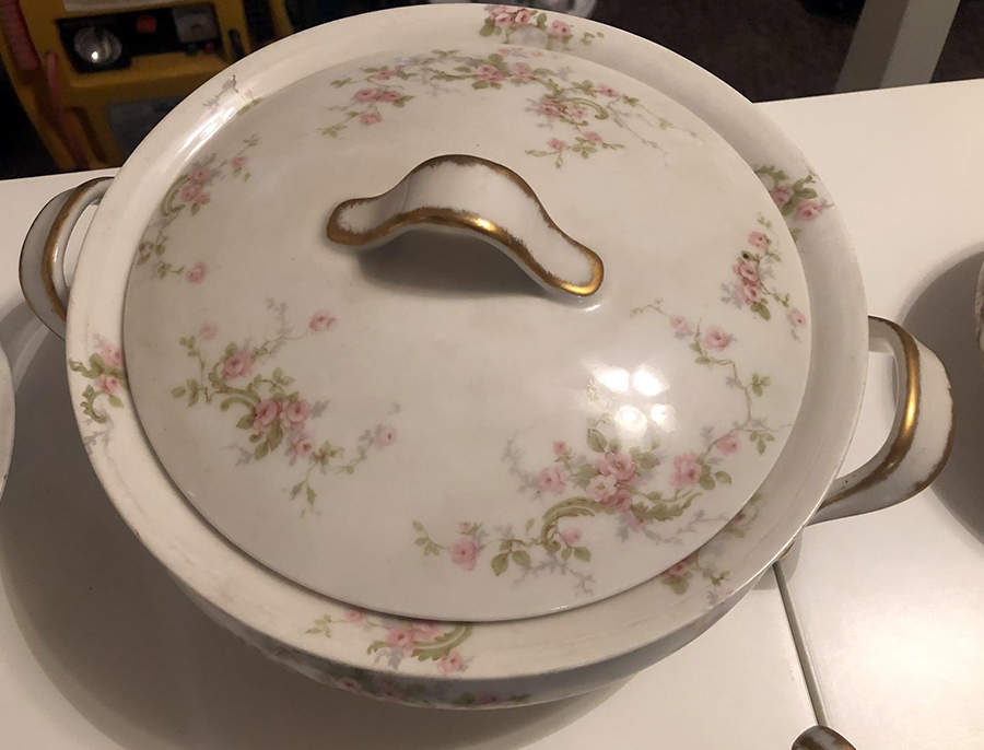 Schleiger 144D Round Covered Vegetable by Haviland-1