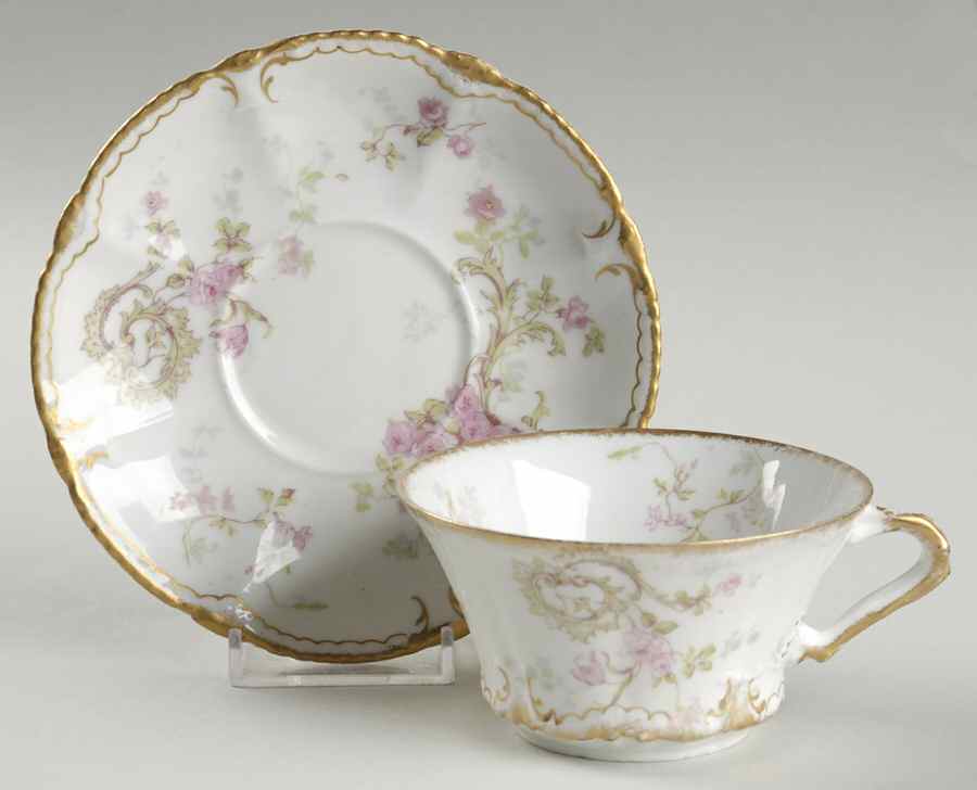 Schleiger 144F Flat Cup & Saucer Set by Haviland-1
