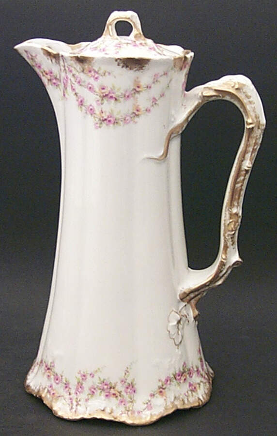 Schleiger 145 Chocolate Pot & Lid by Haviland-1