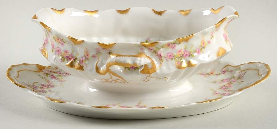 Schleiger 145 Gravy Boat with Attached Underplate by Haviland-1