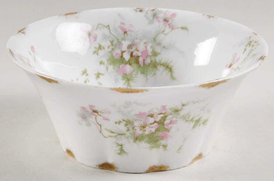 Schleiger 146 Cranberry Bowl by Haviland-1