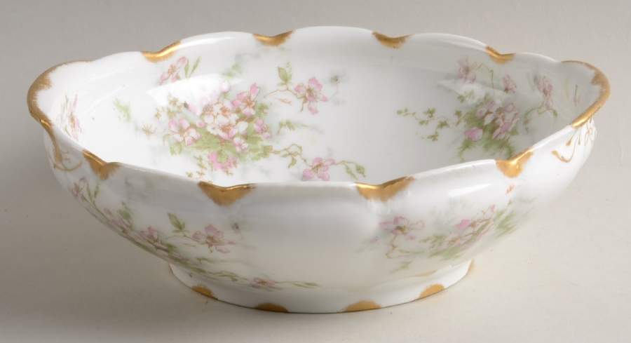 Schleiger 146 9" Round Vegetable Bowl by Haviland-1