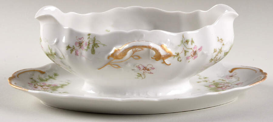 Schleiger 146A Gravy Boat with Attached Underplate by Haviland-1