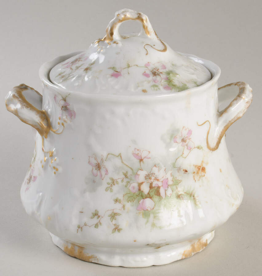 Schleiger 146A Sugar Bowl & Lid by Haviland-1