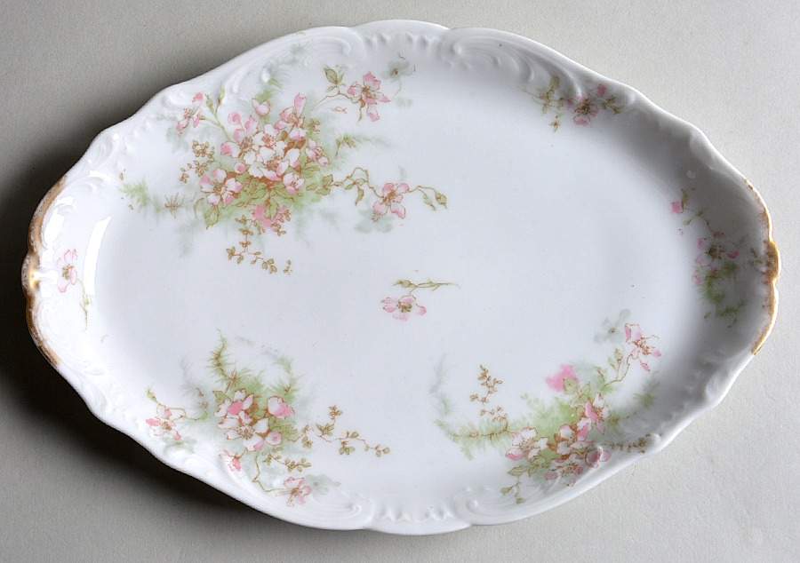 Schleiger 146A 10" Oval Serving Platter by Haviland-1
