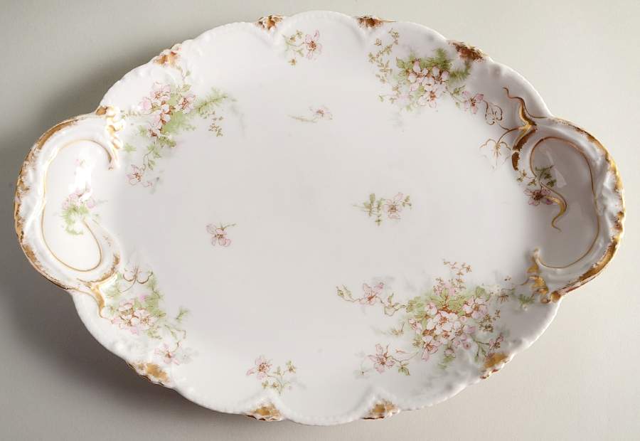 Schleiger 146O 14" Oval Serving Platter by Haviland-1
