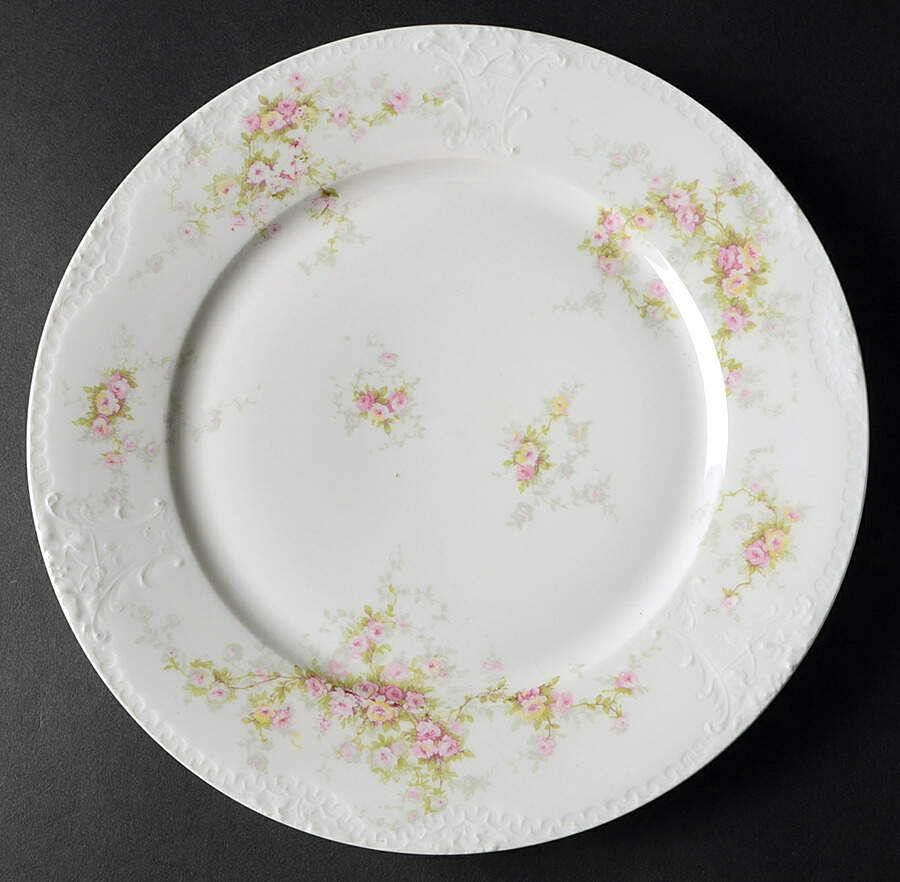 Schleiger 149 Dinner Plate by Haviland-1