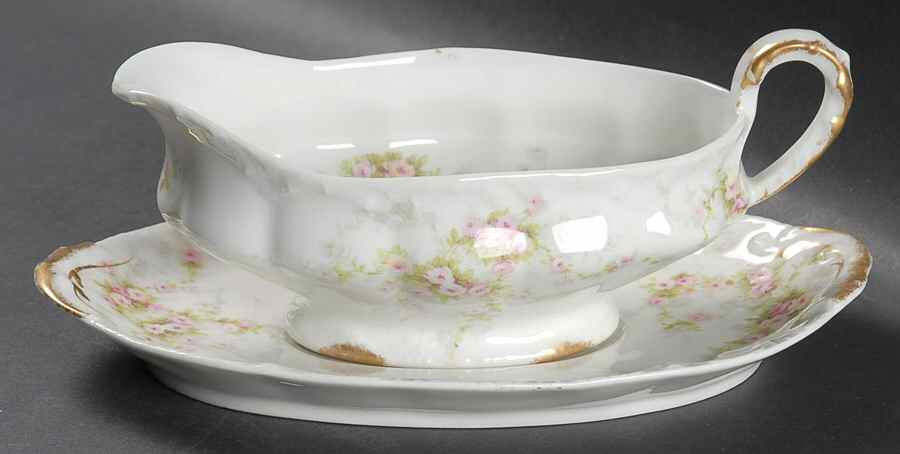 Schleiger 149 Gravy Boat & Underplate by Haviland-1