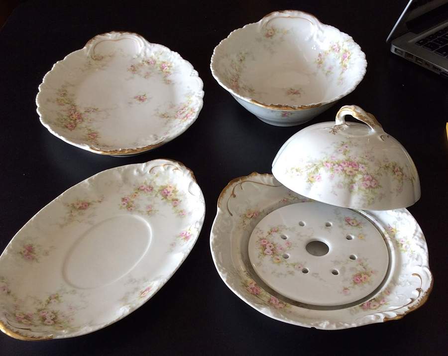 Schleiger 149 Round Covered Butter by Haviland-1